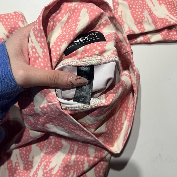 Beach Riot Pink Mixed Print Set - Picture 7 of 7